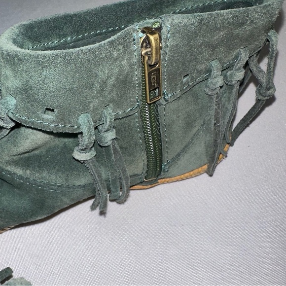 Ugg • Green Shenandoah Moccasins SZ 6 Fringe Suede Ankle Boot READ DESCRIPTION - Picture 6 of 11